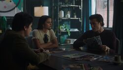 RD-Caps-6x05-The-Jughead-Paradox-41-Jughead-Veronica-Reggie