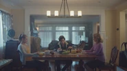 RD-Promo-1x06-Faster,-Pussycats!-Kill!-Kill!-11-Betty-Jughead-Alice.png (732 KB)