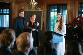 RD-Promo-1x05-Heart-of-Darkness-09-Cliff-Penelope-Cheryl