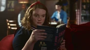 RD-Promo-3x02-Fortune-and-Men's-Eyes-25-Ethel.jpg (166 KB)