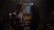 RD-Caps-5x18-Next-to-Normal-84-Jughead-Tabitha