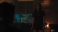 RD-Caps-3x03-As-Above-So-Below-87-Veronica.jpg (82 KB)