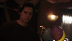 RD-Caps-3x15-American-Dreams-107-Jughead