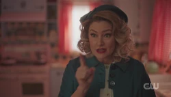 RD-Caps-7x04-Love-&-Marriage-109-Alice