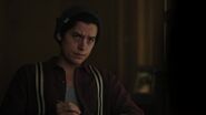 RD-Caps-3x11-The-Red-Dahlia-16-Jughead