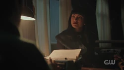 Veronica joins Jughead