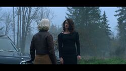 CAOS-Caps-4x02-The-Uninvited-41-Sabrina-Lilith