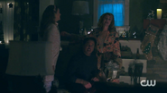 RD-Caps-2x09-Silent-Night-Deadly-Night-10-Polly-Hal-Alice