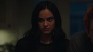 RD-Caps-2x20-Shadow-of-a-Doubt-51-Veronica