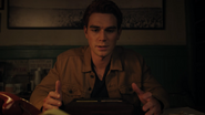 RD-Caps-4x08-In-Treatment-25-Archie