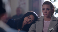 RD-Caps-2x01-A-Kiss-Before-Dying-36-Betty-Veronica.png (1.04 MB)