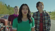 RD-Caps-5x03-Graduation-133-Betty-Veronica-Jughead.png (2.05 MB)
