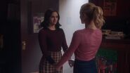 RD-Promo-2x18-A-Night-To-Remember-28-Veronica-Betty