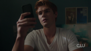 RD-Caps-2x05-When-a-Stranger-Calls-44-Archie