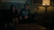 RD-Caps-4x16-The-Locked-Room-110-Veronica-Archie.png (1,023 KB)