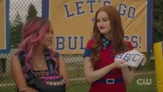RD-Caps-5x03-Graduation-105-Toni-Cheryl.png (2.13 MB)