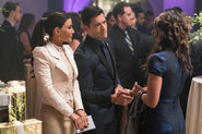 RD-Promo-2x12-The-Wicked-and-The-Divine-05-Hermione-Hiram.jpg (693 KB)