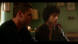 KK-Caps-1x04-Here-Comes-the-Sun-101-Bernardo-Jorge