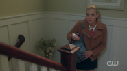 RD-Caps-2x10-The-Blackboard-Jungle-29-Betty