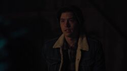 RD-Caps-3x07-The-Man-in-Black-13-Jughead