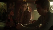 RD-Caps-5x19-Riverdale-RIP-04-Betty-Archie.jpg (99 KB)