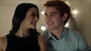 RD-Promo-1x13-The-Sweet-Hereafter-19-Veronica-Archie