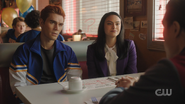 RD-Caps-5x09-Destroyer-37-Archie-Veronica