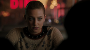 RD-Caps-4x14-How-to-Get-Away-with-Murder-17-Betty