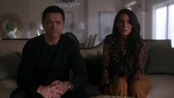 RD-Caps-2x19-Prisoners-60-Hiram-Hermione