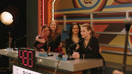 RD-Caps-4x11-Quiz-Show-22-Toni-Cheryl-Veronica-Betty