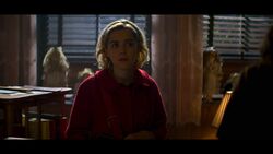 CAOS-Caps-1x09-The-Returned-Man-30-Sabrina