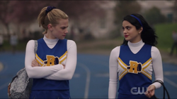 Riverdale's Betty and Veronica love each other so much IRL, because female  friendships FTW - HelloGigglesHelloGiggles