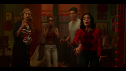 KK-Caps-1x03-What-Becomes-of-the-Broken-Hearted-30-Pepper-Josie-KO-Katy