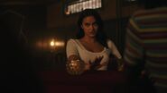 RD-Caps-3x03-As-Above-So-Below-24-Veronica