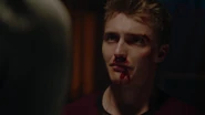 RD-Caps-2x19-Prisoners-104-Chic.jpg (83 KB)