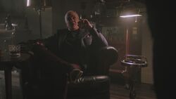 RD-Caps-3x10-The-Stranger-21-Claudius