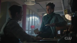 Jughead gets the opportunity to write a story