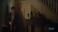 RD-Caps-2x01-A-Kiss-Before-Dying-153-Archie.png (1,007 KB)