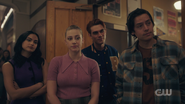 RD-Caps-4x19-Killing-Mr-Honey-24-Veronica-Betty-Archie-Jughead