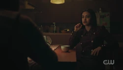 Veronica asks Jughead to erase Reggie's mind
