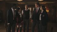 RD-Caps-4x13-The-Ides-of-March-34-Jonathan-Joan-Jughead-Bret-Donna