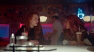 RD-Promo-2x14-The-Hills-Have-Eyes-11-Cheryl-Toni