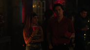 RD-Caps-4x02-Fast-Times-at-Riverdale-High-96-Toni-Jughead