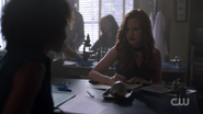 RD-Caps-2x07-Tales-from-the-Darkside-68-Cheryl