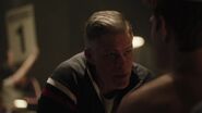 RD-Caps-3x13-Requiem-for-a-Welterweight-77-Tom