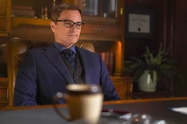 RD-Promo-4x08-In-Treatment-05-Mr.-Honey