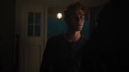 RD-Caps-3x21-The-Dark-Secret-of-Harvest-House-33-Archie