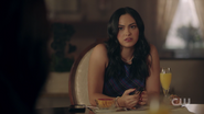 RD-Caps-2x08-House-of-the-Devil-39-Veronica