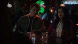 RD-Caps-5x19-Riverdale-RIP-50-Archie-Veronica