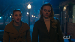 RD-Caps-2x15-There-Will-Be-Blood-101-Betty-Polly